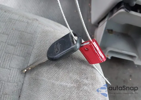 2005 Ford Freestar Se z USA, uszkodzony, nr VIN 2FMZA51665BA68261